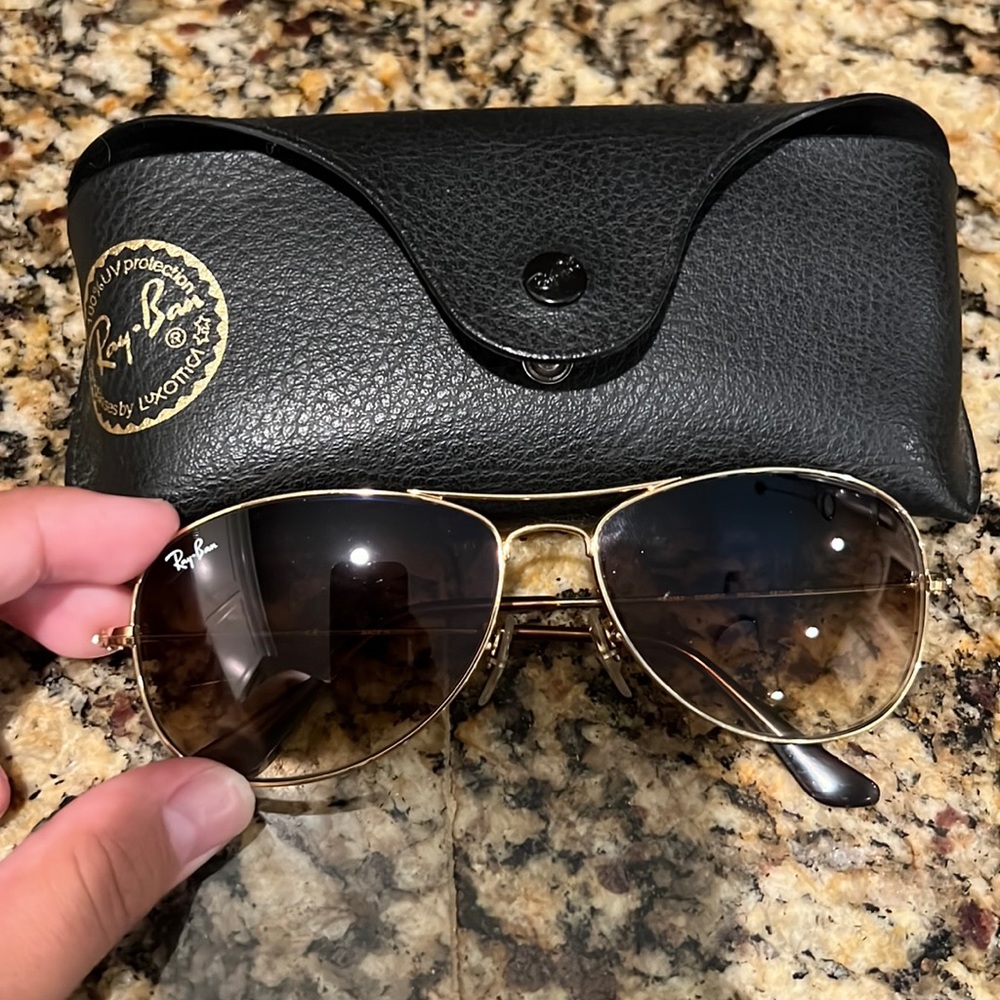Cockpit size ray bans.